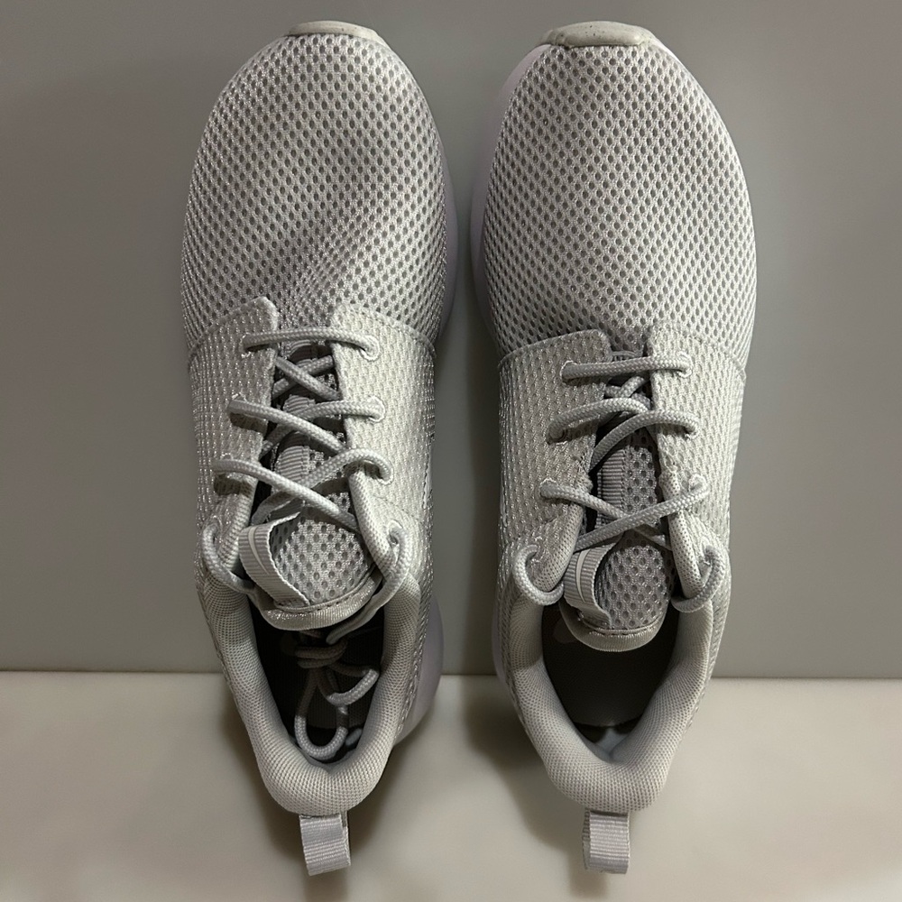 New Nike Junior Roshe G Next Nature Grey Golf Shoes - Size 4 / EU34.5 NIB - Picture 3 of 6